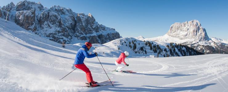 Dependance Hotel Corona Cortina dʼAmpezzo Exteriör bild